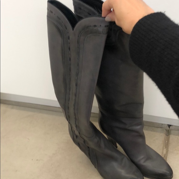 Bottega Veneta high heel boots - Picture 2 of 2